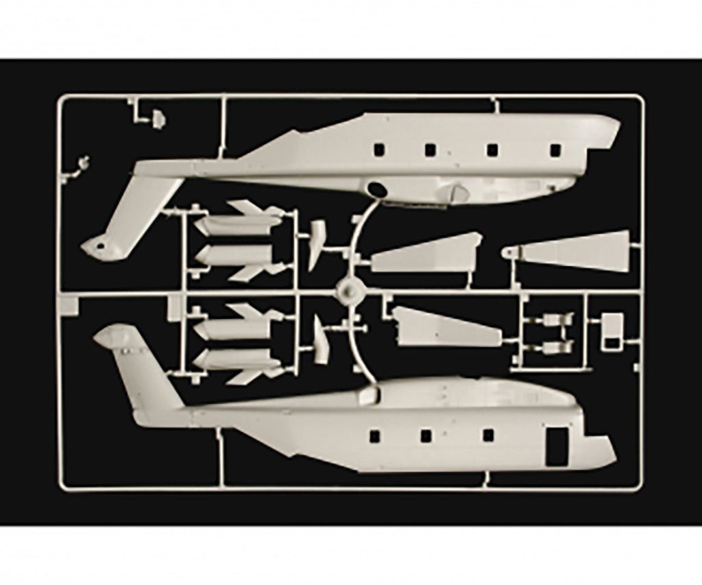 Italeri 1/72 MH-53 E SEA DRAGON Helicopter Scale Model Kit 1065