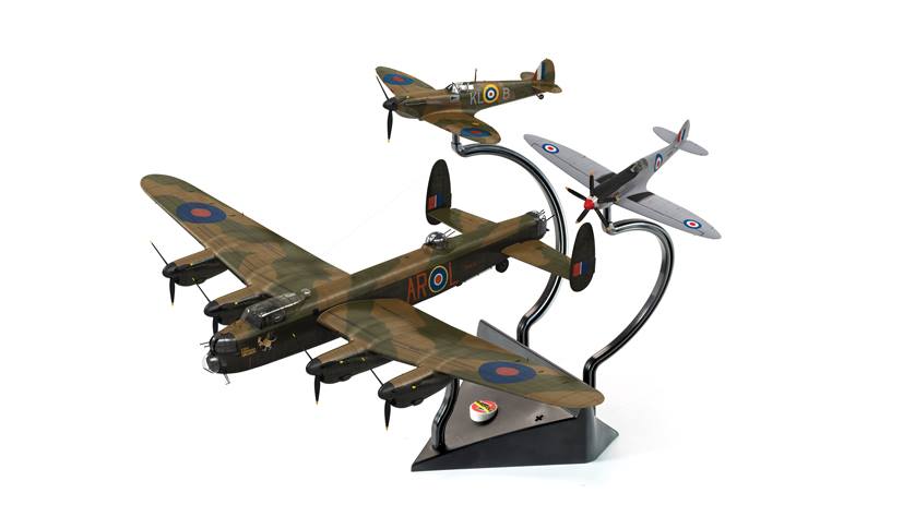 Airfix 1:72 A50182 Battle of Britain Memorial Flight Starter Set