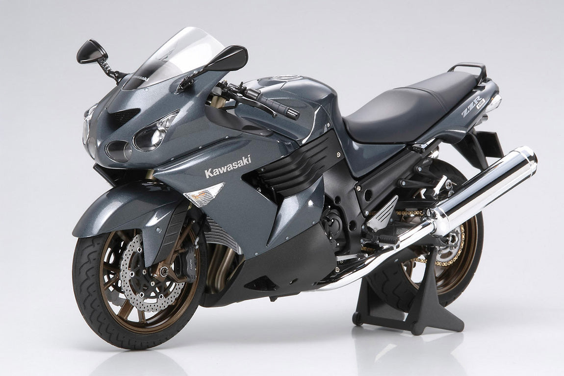 Tamiya 1/12 Kawasaki ZZR1400 Scale Model Motorbike Kit 14111