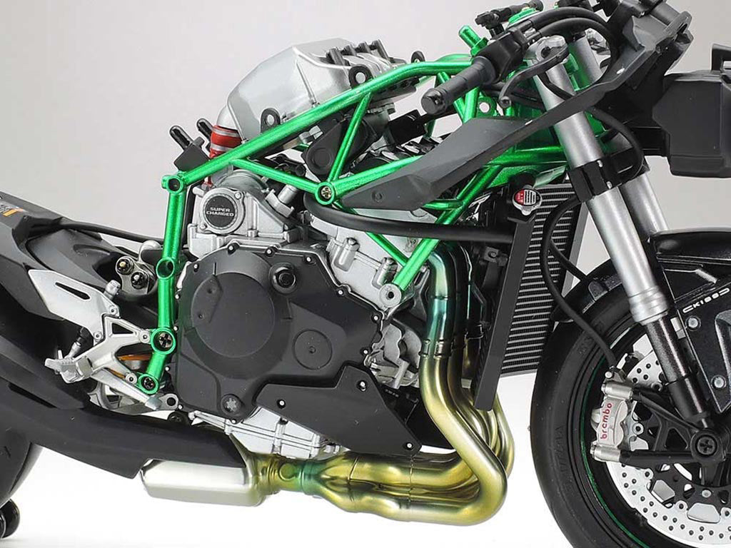 Tamiya 1/12 Kawasaki Ninja H2 Carbon Scale Model Motorbike Kit 14136