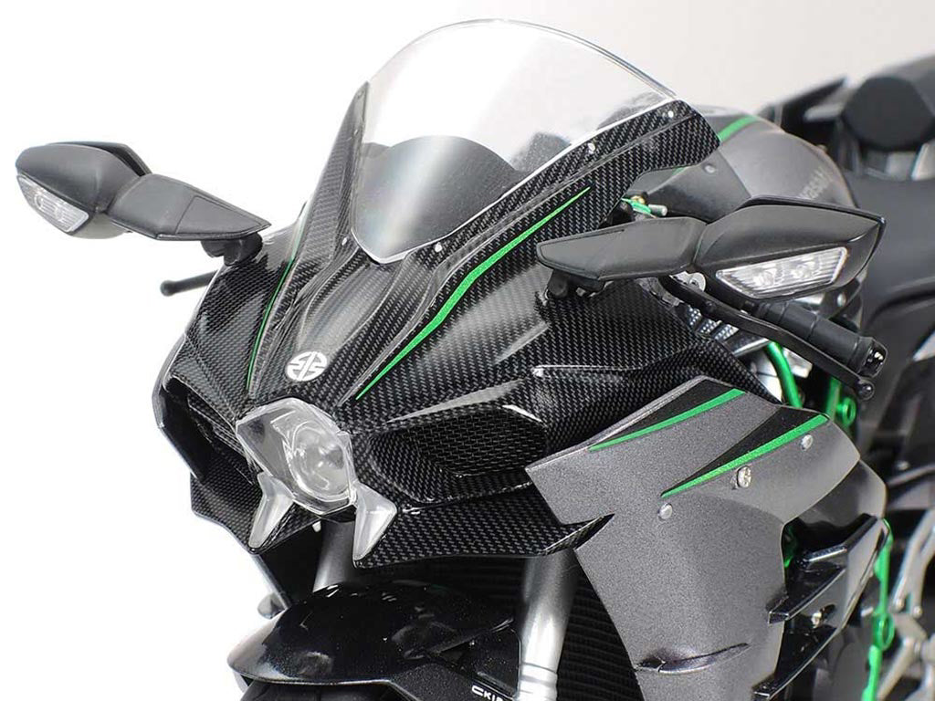 Tamiya 1/12 Kawasaki Ninja H2 Carbon Scale Model Motorbike Kit 14136