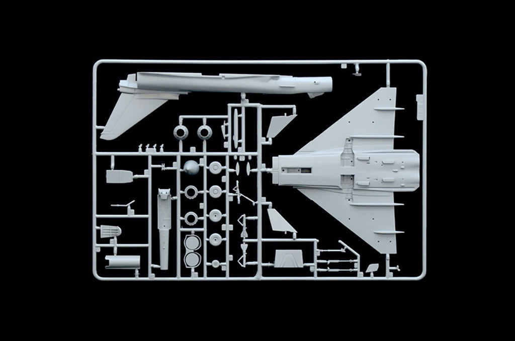 Italeri 1:72 RAF Eurofighter Typhoon EF-2000 Scale Model Kit 1457