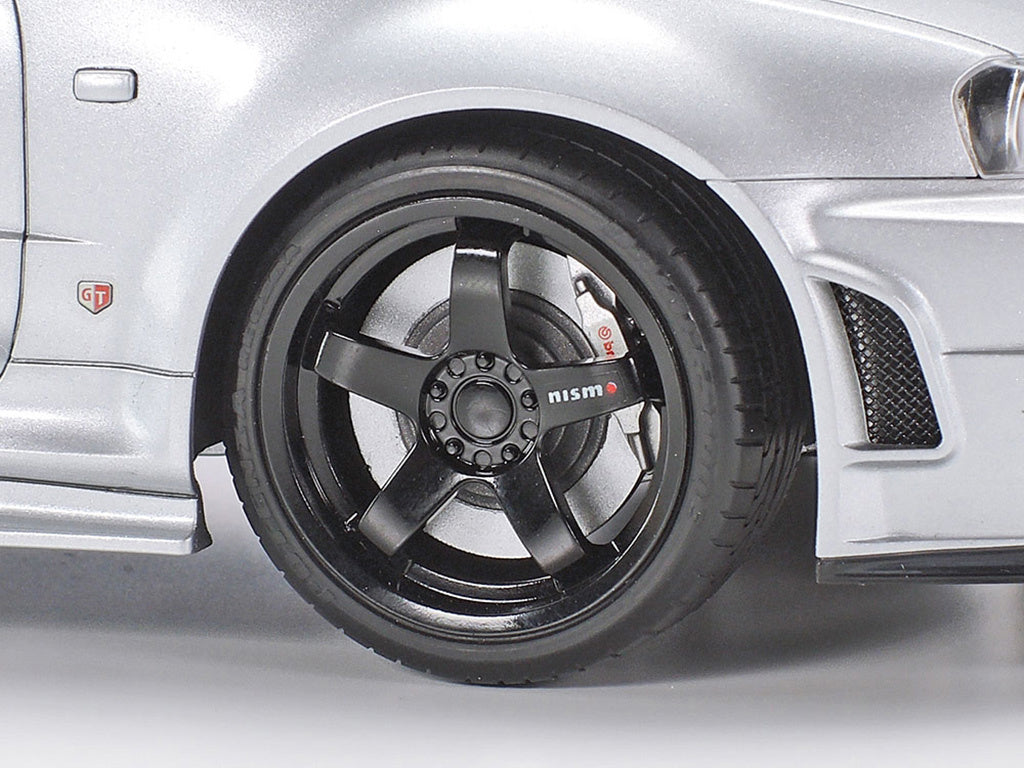Tamiya 1/24 Nismo R34 GT-R Z Tune Scale Model Car Kit 24282