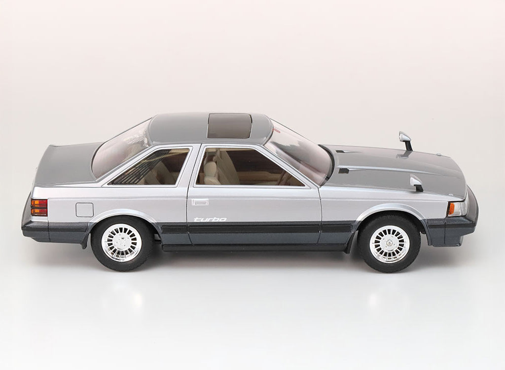 Tamiya 1/24 Toyota Soarer 2000VR-Turbo Scale model car kit 24365