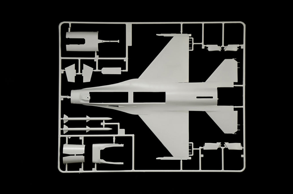 Italeri F-16A Fighting Falcon 1/48 Plane Model Kit 2786