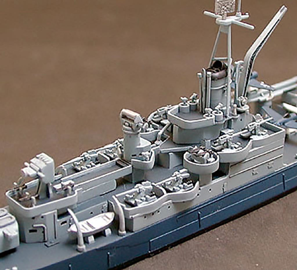 Tamiya 1/700 U.S. NAVY CA-35 INDIANAPOLIS Ship Scale model 31804