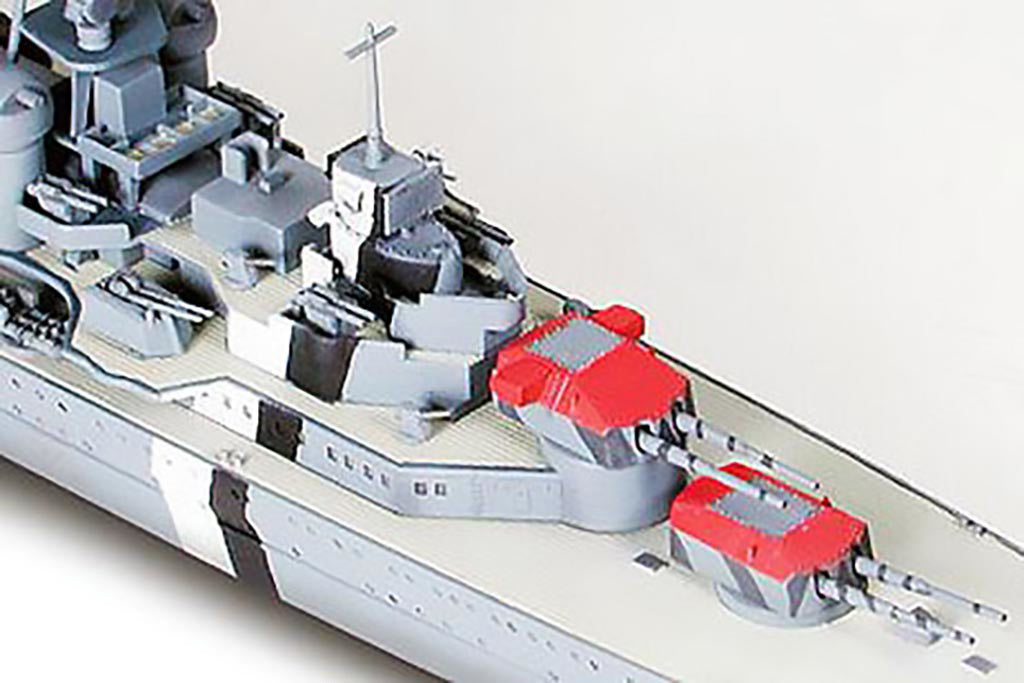 Tamiya 1/700 PRINZ EUGEN GER HEAVY CRUISER Model kit 31805