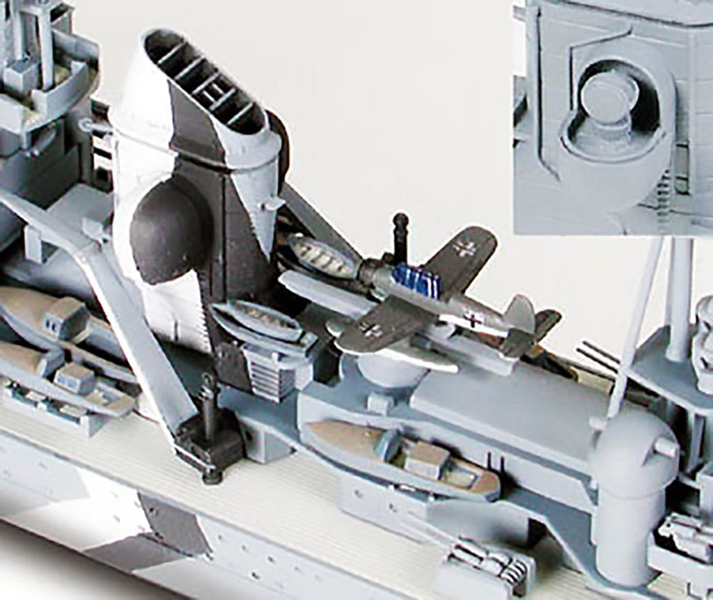 Tamiya 1/700 PRINZ EUGEN GER HEAVY CRUISER Model kit 31805