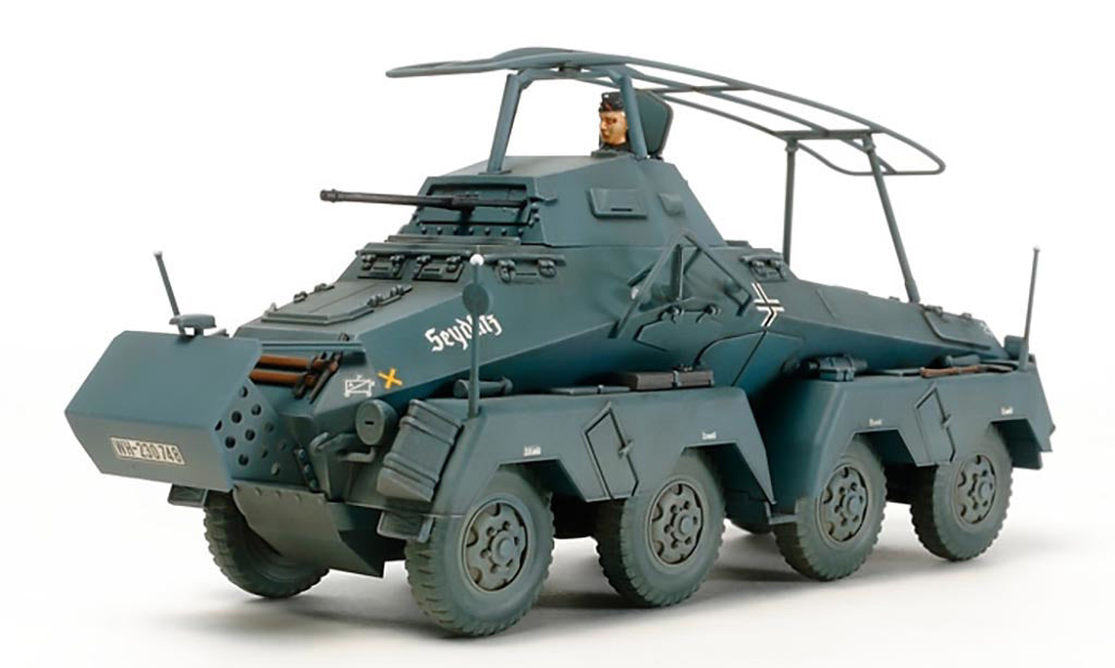 Tamiya 1/48 GERMAN 8-WHEELED SD.KFZ.232 Military Scale Model Kit 32574