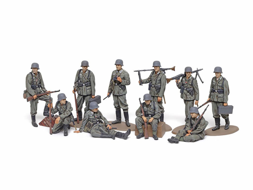 Tamiya 1/48 WWII WEHRMACHT INFANTRY SET Model Scale Figures Set 32602