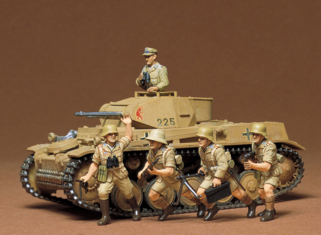 Tamiya German Panzerkampfwagen II 1/35 tank scale model set 35009