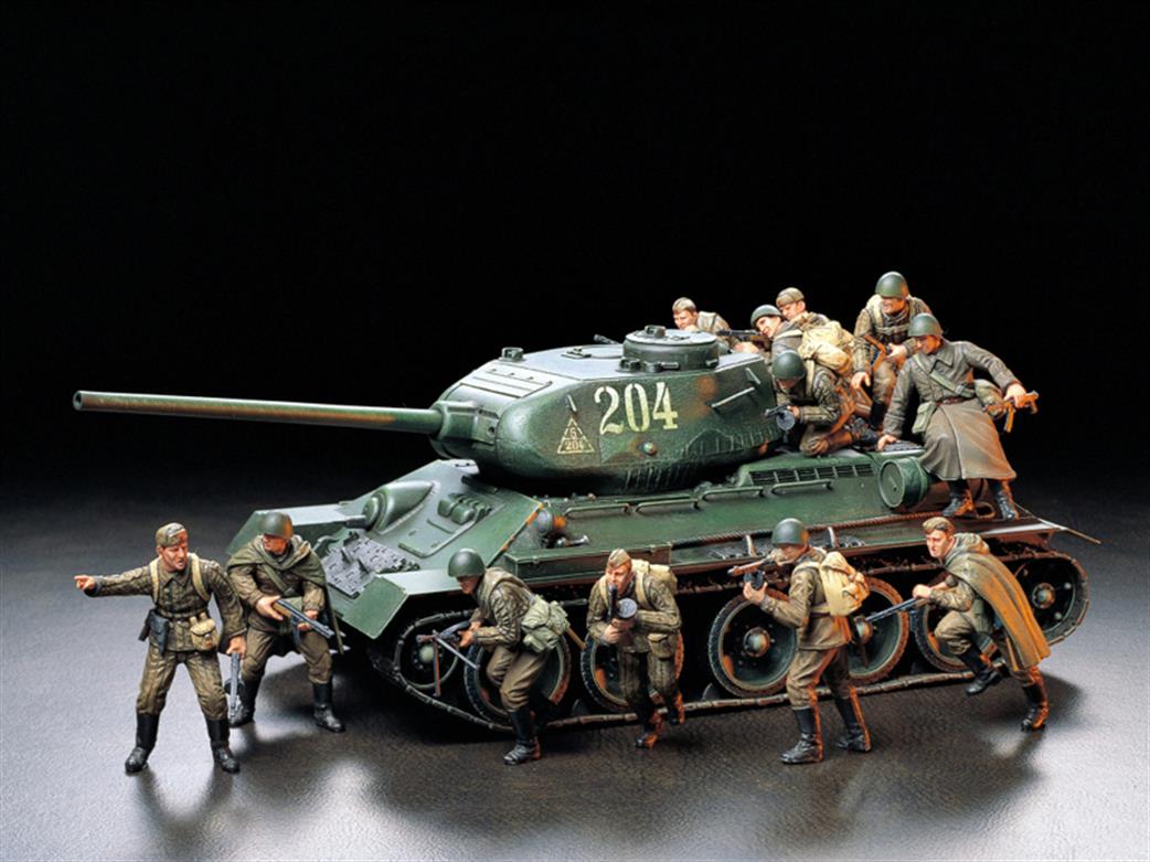 Tamiya 1/35 RUSSIAN ARMY ASSAULT INFANTRY Military Scale Model Figures Kit 35207