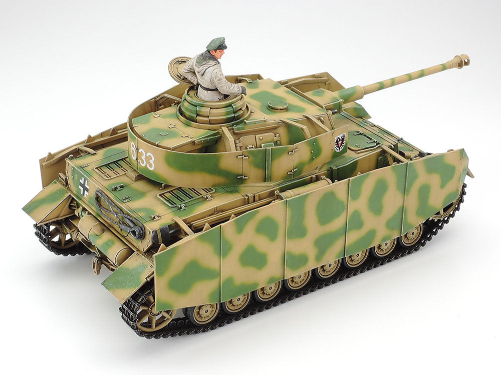 Tamiya 1/35 PZ KPFW IV AUSF. H EARLY VERSION  Scale Model Tank 35209