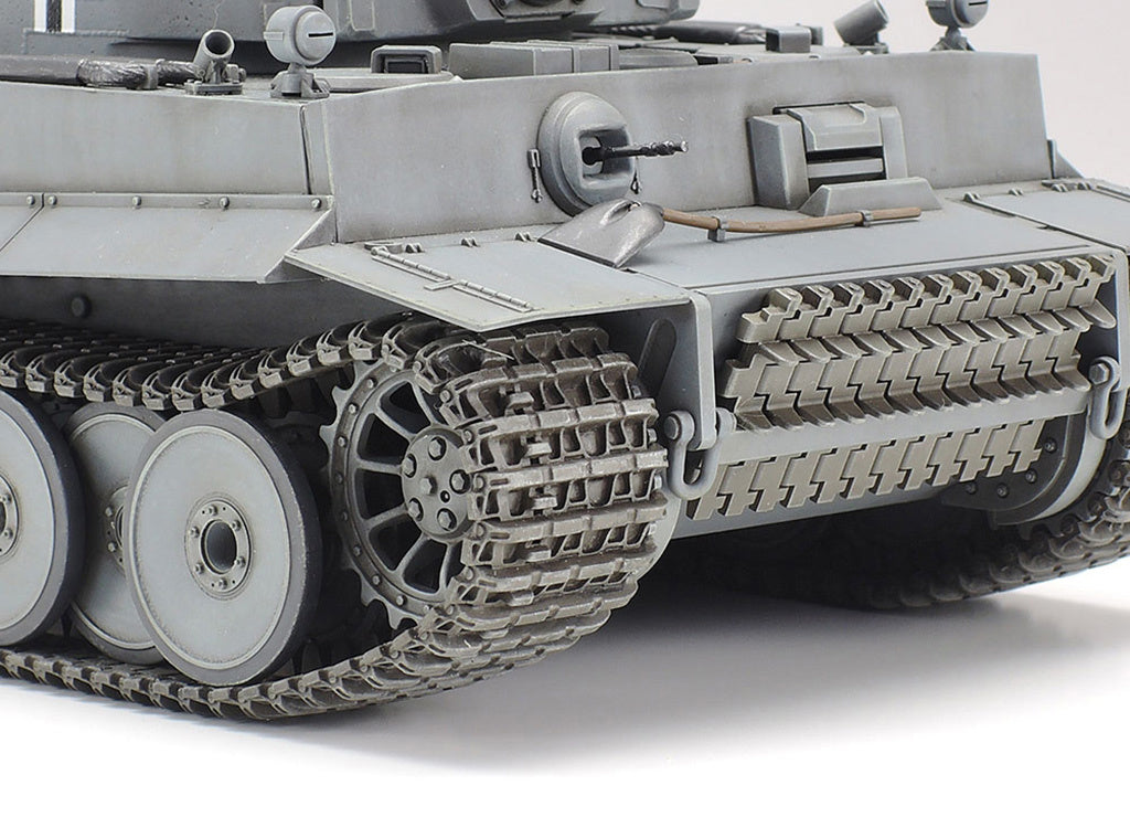 Tamiya 1/35 German Tiger I Early Production Model Tank Scale kit 35216