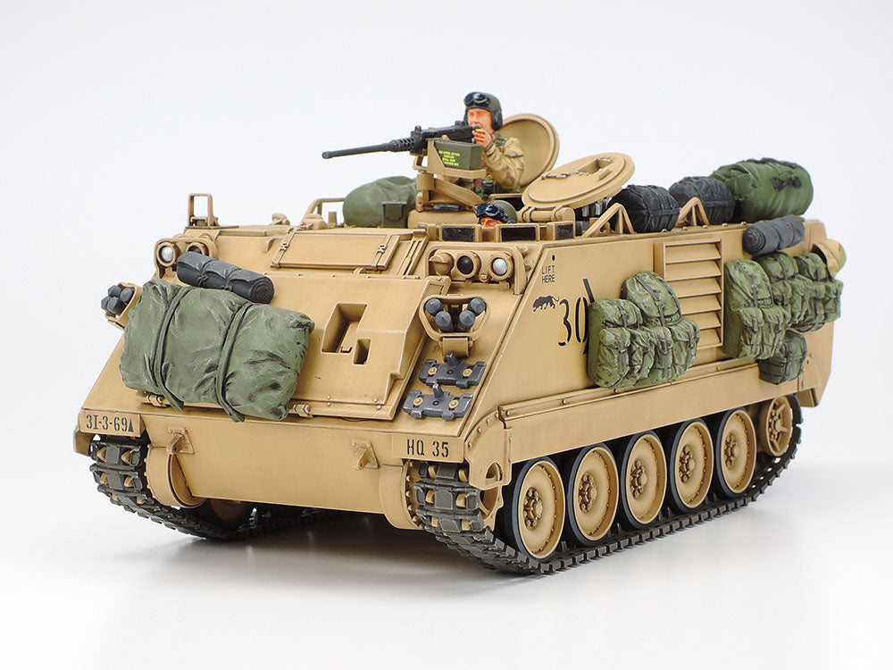 Tamiya 1/35 U.S. M113A2 Desert Version tracked personnel carrier 35265
