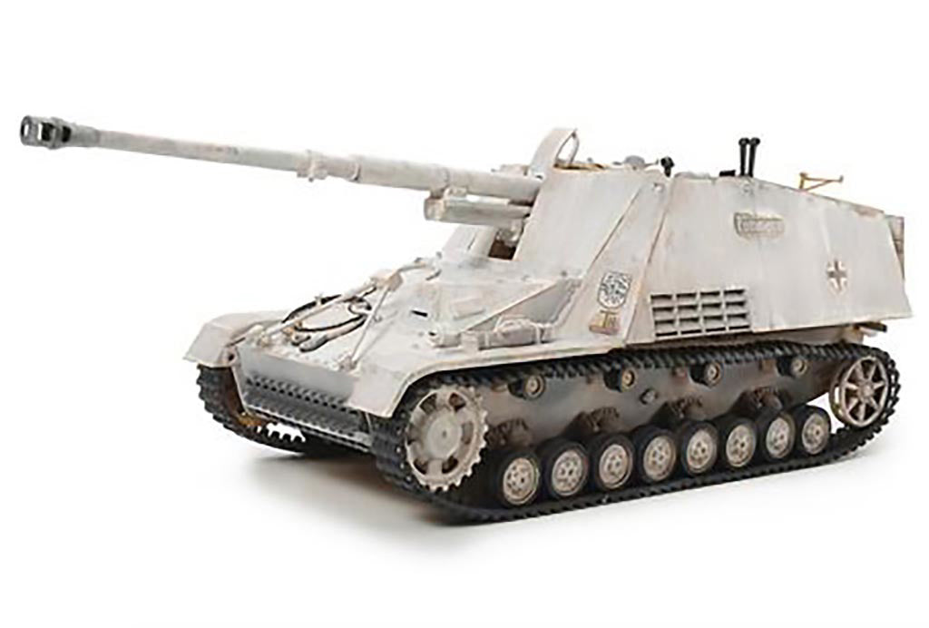 Tamiya 1/35 NASHORN HEAVY TANK DESTROYER Scale Model Kit 35335