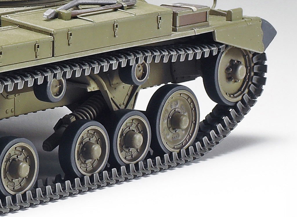 Tamiya 1/35 British Infantry Tank Valentine Mk.II/IV Scale Model Set