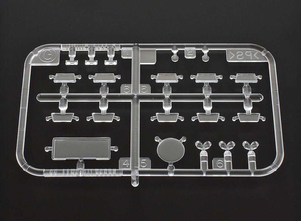 Tamiya 1/35 U.S. Airborne M551 Sheridan Tank (Vietnam War) Model Kit 35365