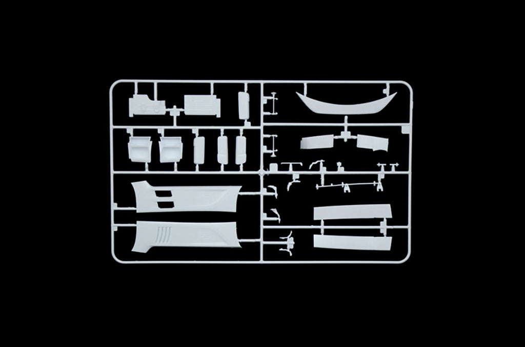 Italeri 1:24 Mercedes Benz Actros Gigaspace Truck Scale Model Kit 3905