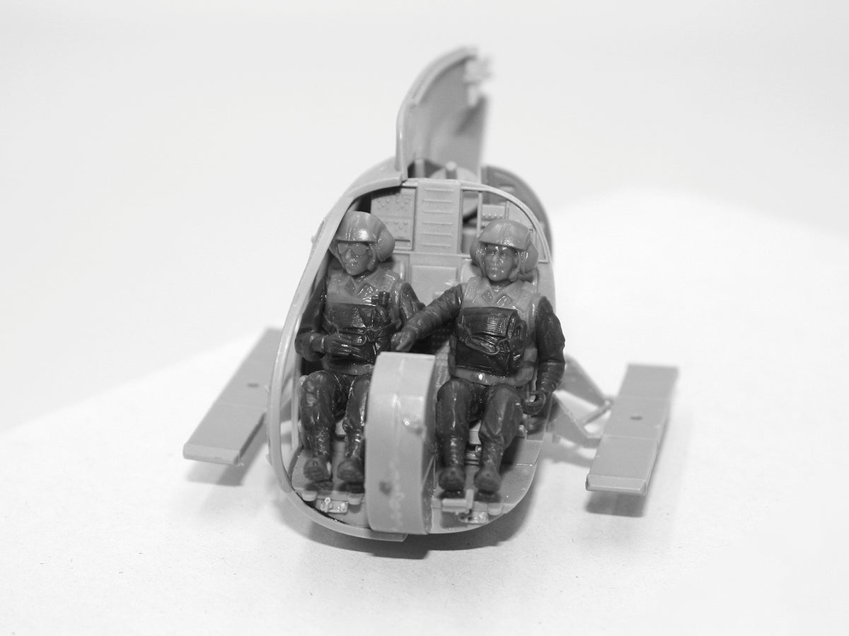 ICM 1/48 Delta Force Assault Team with MH-6J Helicopter Helicopter Scale Model Kit