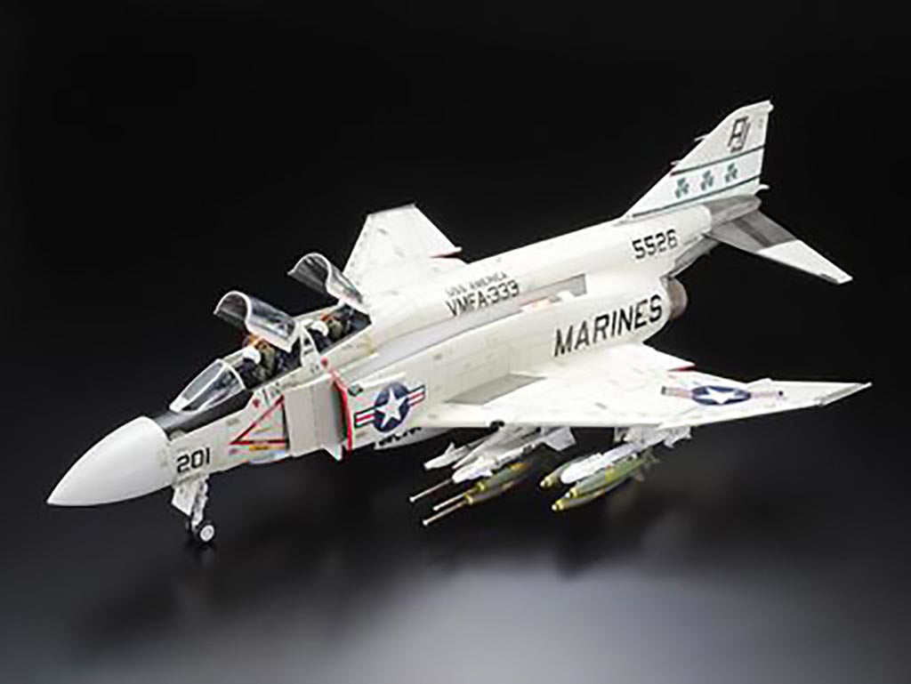 Tamiya 1/32 MCDONNELL DOUGLAS F-4J PHANTOM II MARINES Model Kit 60308