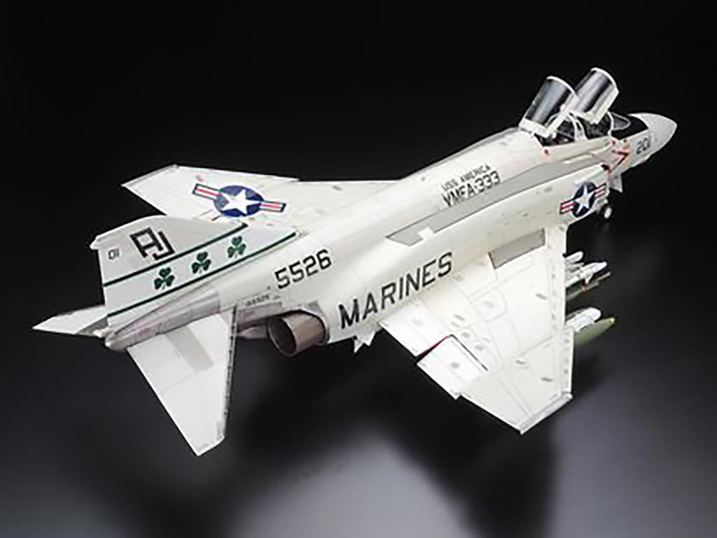 Tamiya 1/32 MCDONNELL DOUGLAS F-4J PHANTOM II MARINES Model Kit 60308