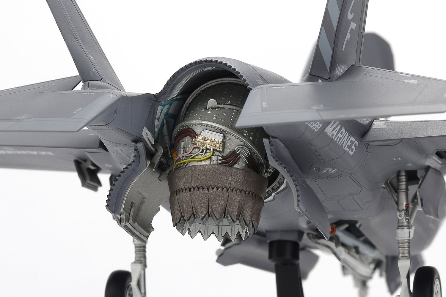 Tamiya 1/72 F-35B Lightning II Fighter jet model Kit 60793