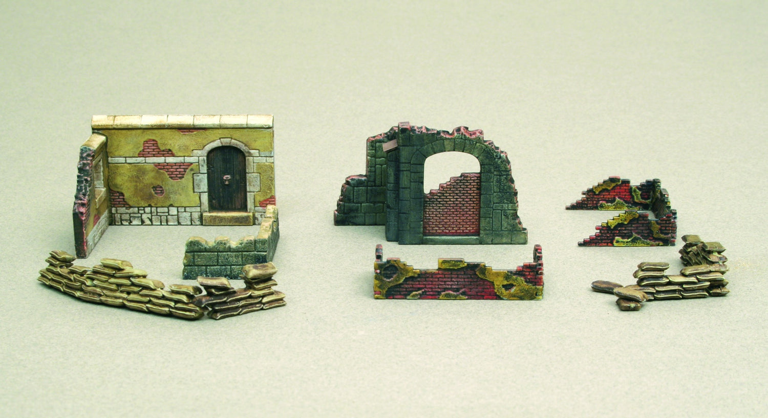 Italeri Walls & Ruins II Diorama 1/75 Military Kit 6090
