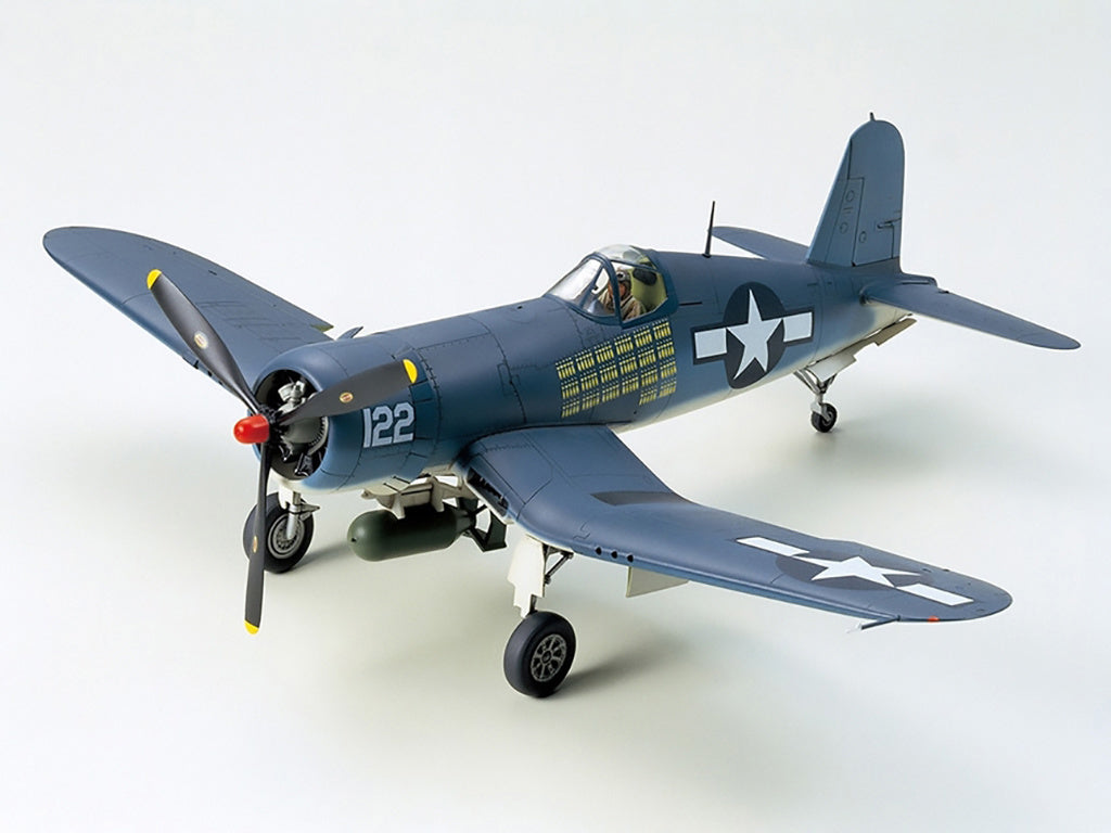 Tamiya 1/48 VOUGHT F4U-1A CORSAIR Model Fighter Plane Kit 61070