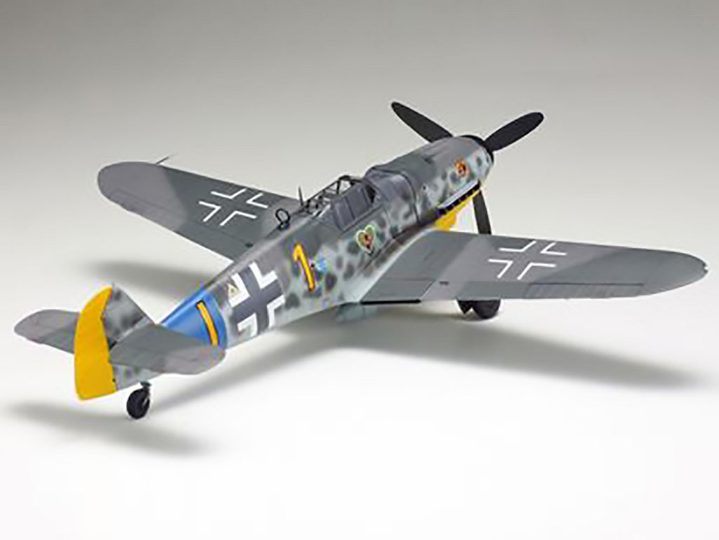 Tamiya 1/48 MESSERSCHMITT BF 109 G-6 Fighter Plane Scale Model 61117*