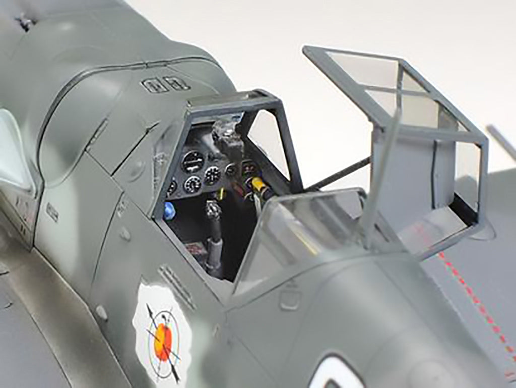 Tamiya 1/48 MESSERSCHMITT BF 109 G-6 Fighter Plane Scale Model 61117*