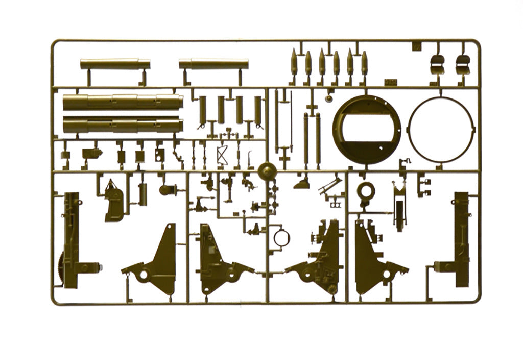 Italeri M110 Self Propelled Howitzer 1/35 Military scale model Kit 6574