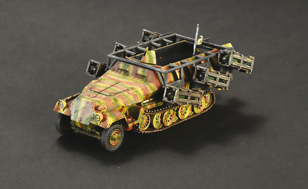 Italeri Sd.Kfz. 251/1 Stuka zu Fuss Half Track Miltary 1/72 Scale Model Kit 7080