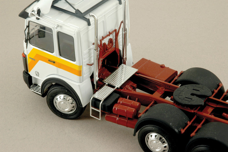 Italeri 1:24 Man 26 32 Formel Six Truck Scale Model Kit 756