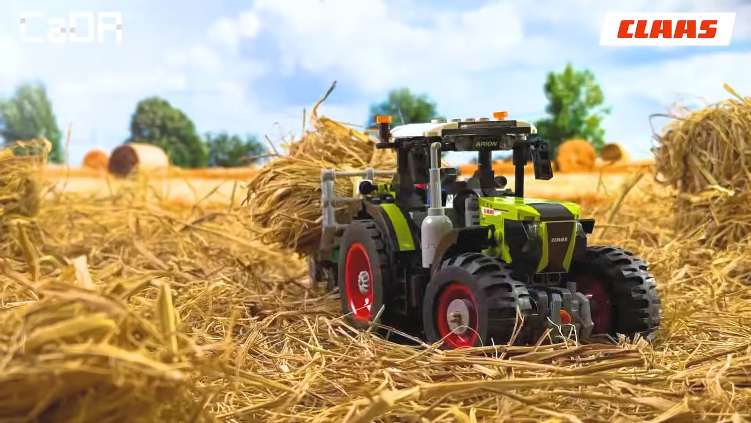 CaDA CLAAS Arion 660 Farm Tractor - 448 pcs Brick Building Farm Set C65015W