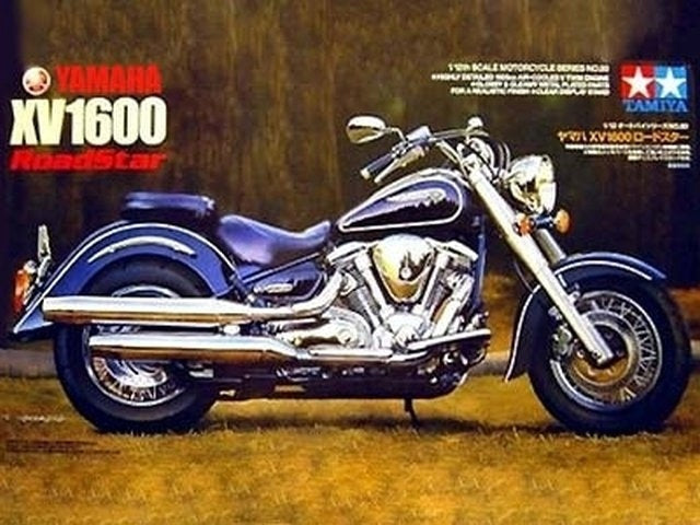 Tamiya 1/12 YAMAHA XV1600 Road Star Scale Model Motorbike Kit 14080
