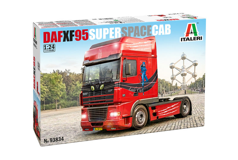 Italeri 1/24 DAF XF 95 Super Space Cab Truck Scale Model Kit 93834