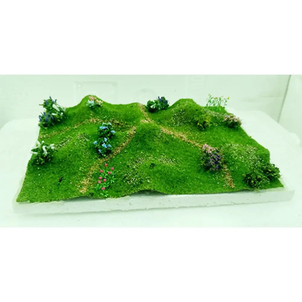 Green Grass Hill Landscape  (5” x 7”) (N, TT, HO, OO Gauge)