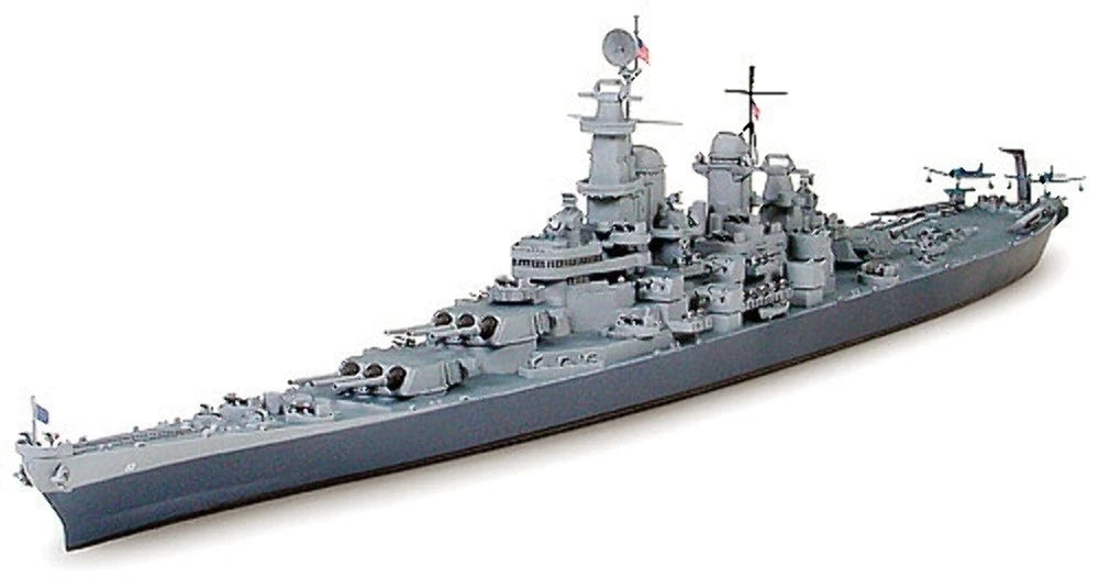 Tamiya 1/700 US NAVY BATTLESHIP MISSOURI Scale Model Kit 31613